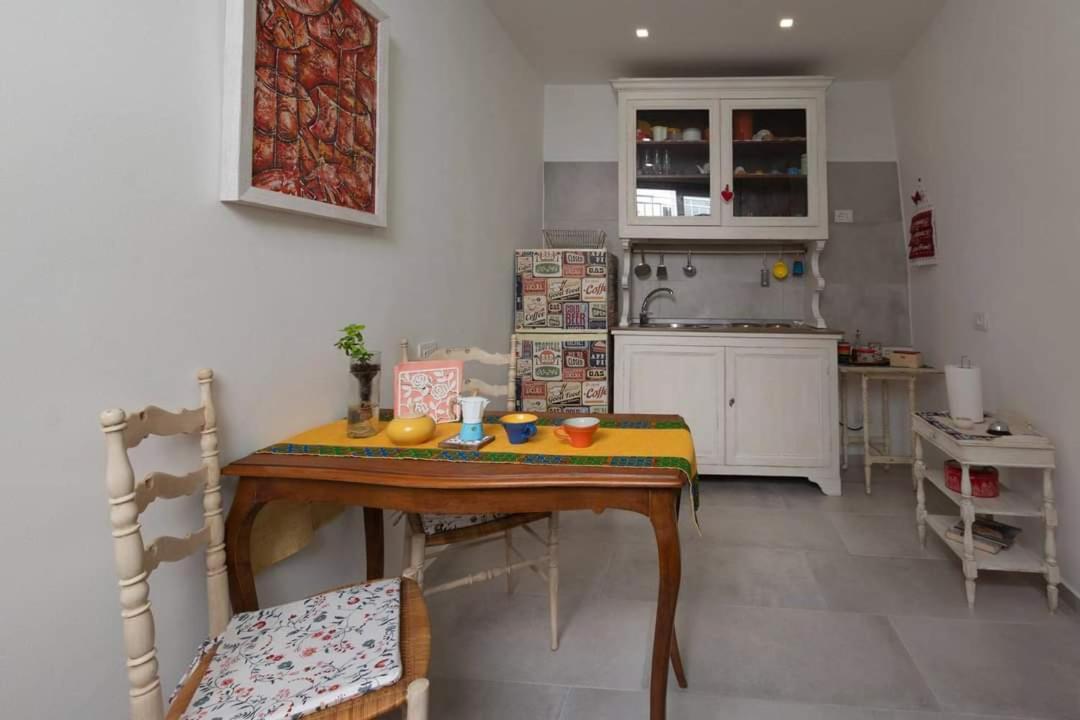 La Petite Maison Apartment Conversano Exterior photo